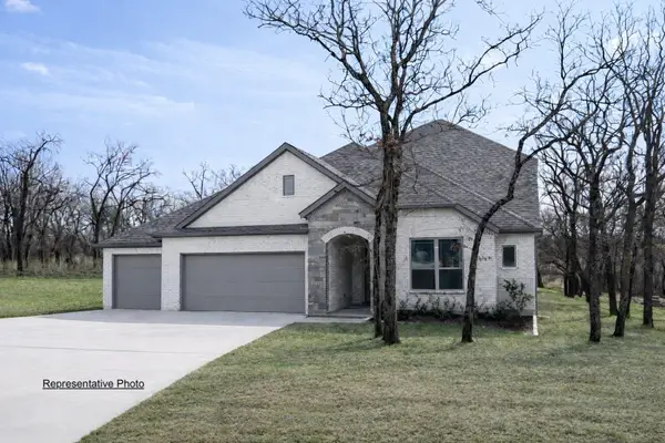 143 Rj Smith Drive, Boyd, TX 76023