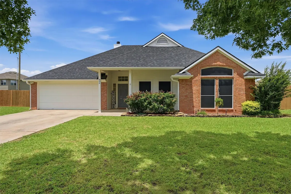 806 Birch Circle, Van Alstyne, TX 75495 - #1