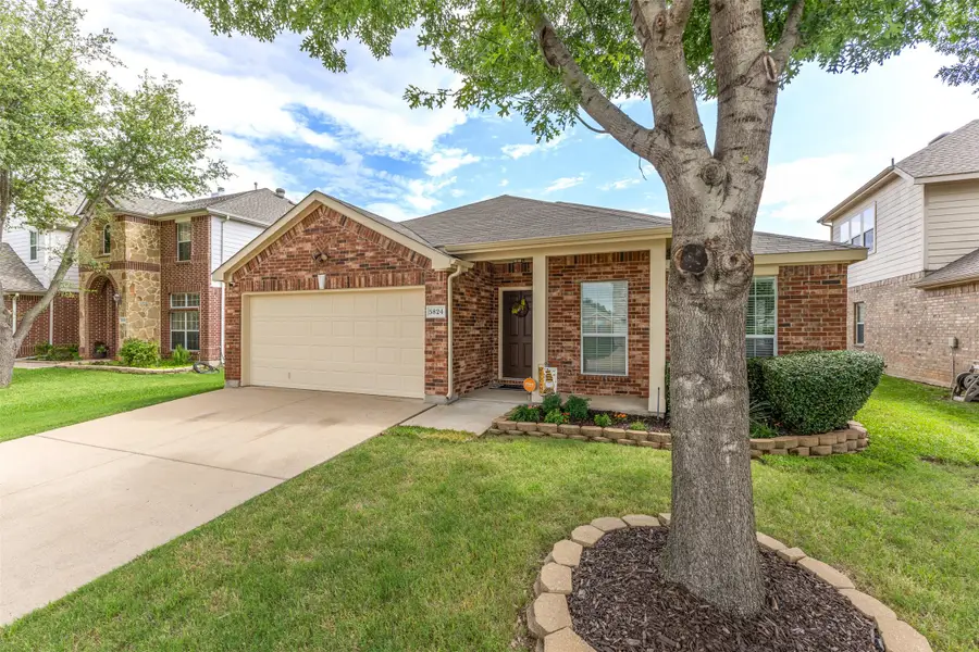 5824 Twilight Drive, Grand Prairie, TX 75052 - #3
