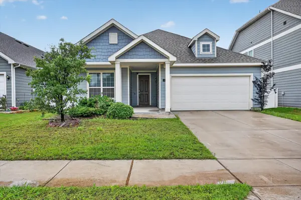 1629 Hinckley Avenue, Providence Village, TX 76227