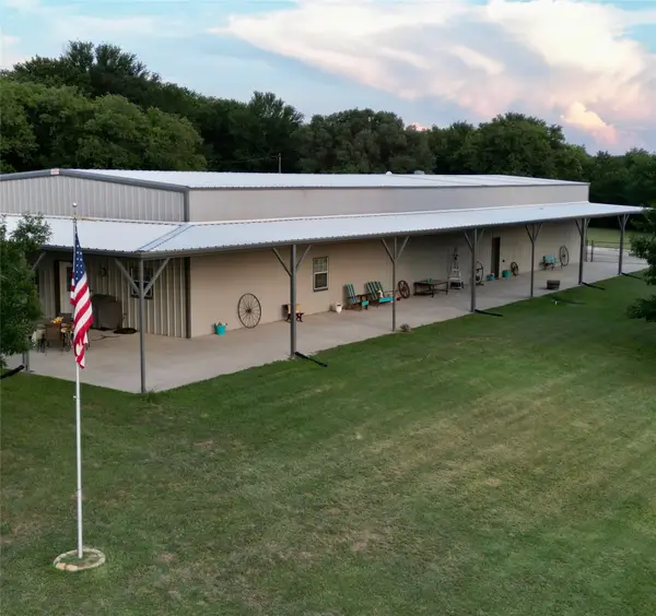 835 Wood Hollow Drive, Weatherford, TX 76087