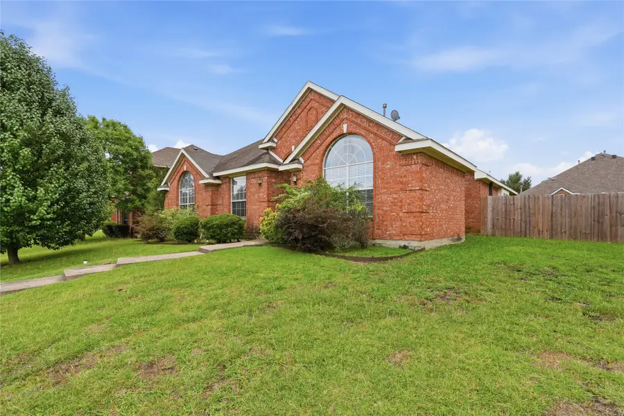 1700 Wylie Creek Drive, Desoto, TX 75115 - #2