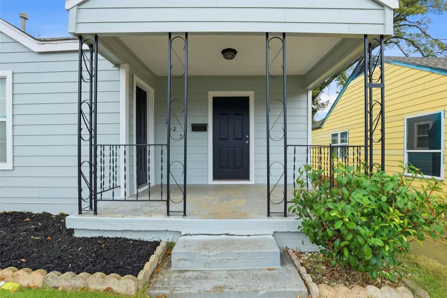 227 S Hampton Road, Dallas, TX 75208 - #3