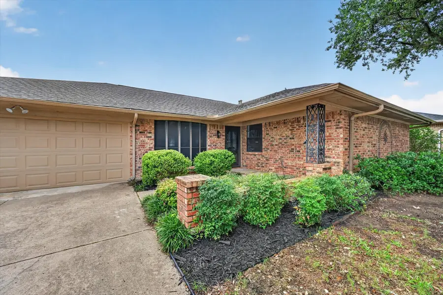 2515 Avonhill Drive, Arlington, TX 76015 - #3