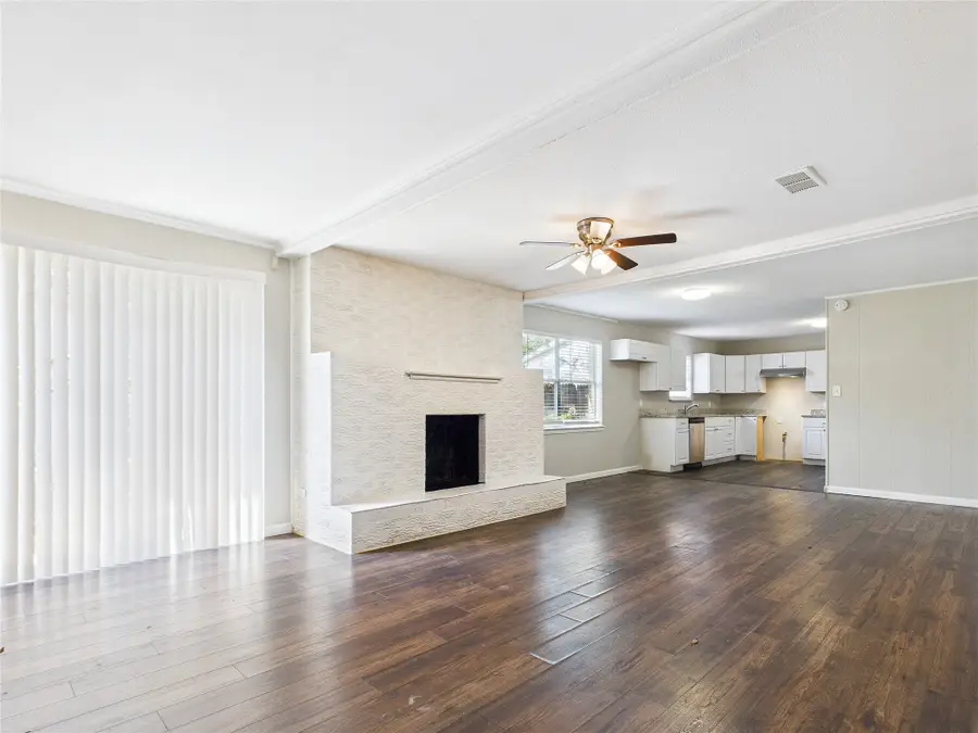 2712 Evans Avenue, Fort Worth, TX 76104 - #2