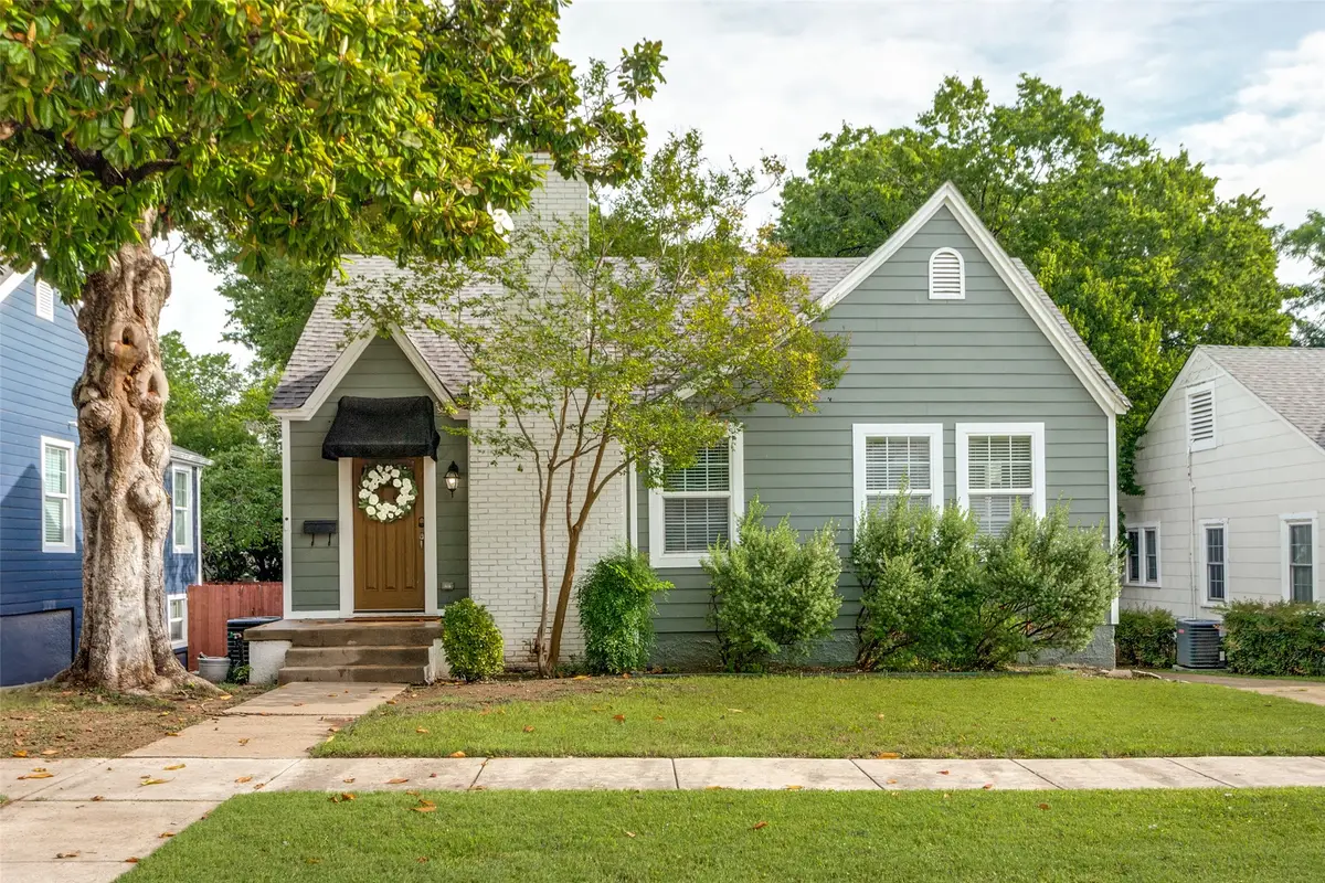 3912 Byers Avenue, Fort Worth, TX 76107 - #1