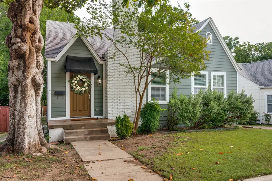 3912 Byers Avenue, Fort Worth, TX 76107 - #2
