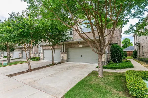 2324 Molly Lane, Plano, TX 75074