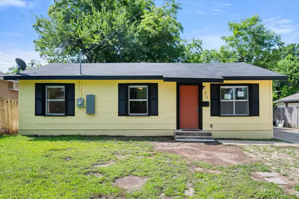 715 W 9th, Corsicana, TX 75110
