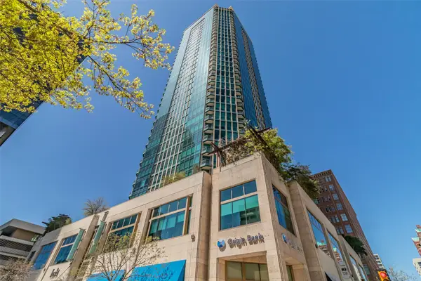 500 Throckmorton Street #2502, Fort Worth, TX 76102
