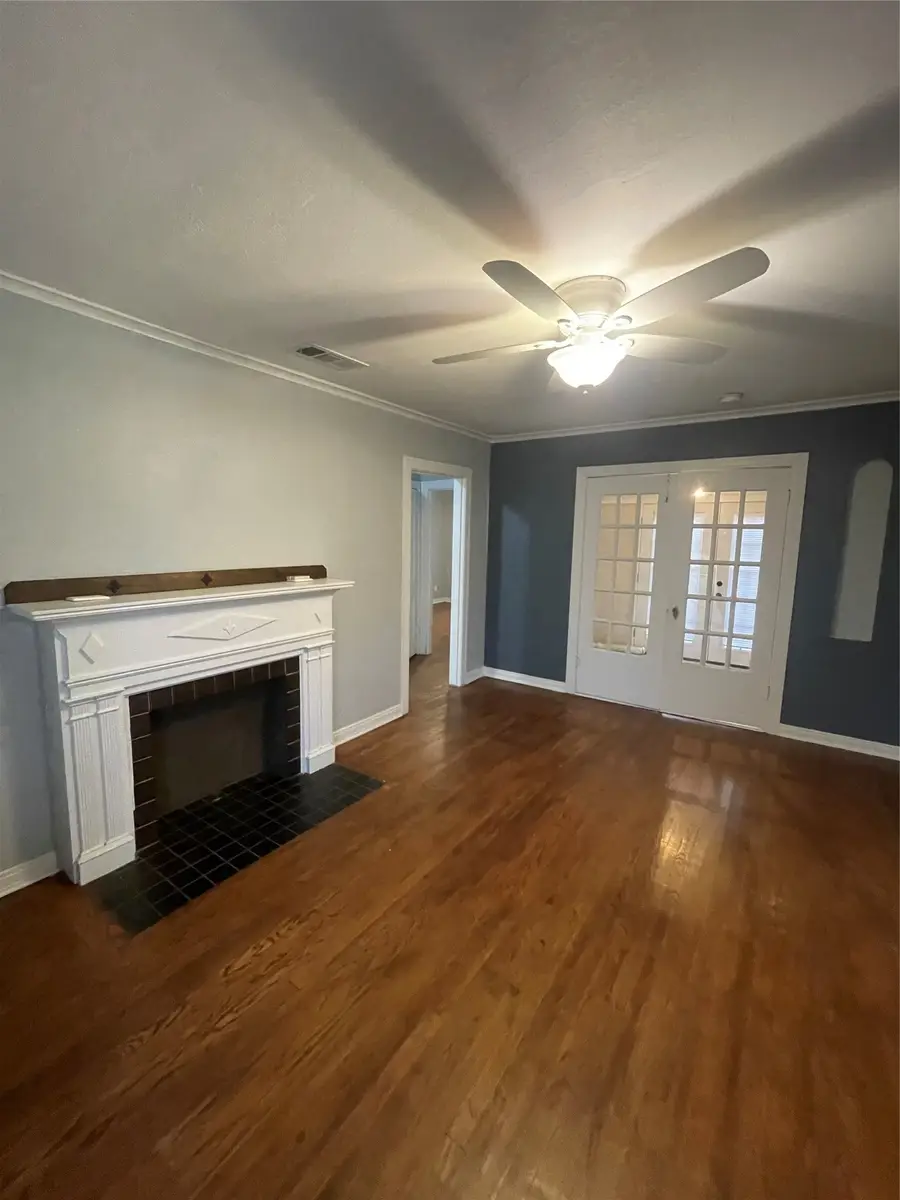 2523 Roanoke Avenue, Dallas, TX 75235 - #2