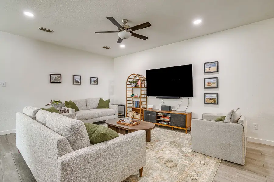 100 Tall Meadow Street, Azle, TX 76020 - #3