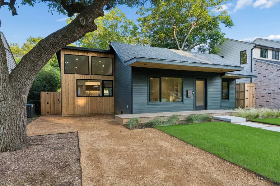 9028 Santa Clara Drive, Dallas, TX 75218 - #2