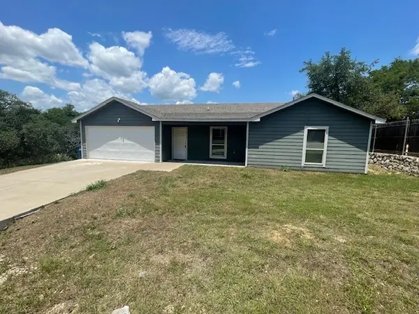 1816 Hidden Valley Road, Granbury, TX 76049