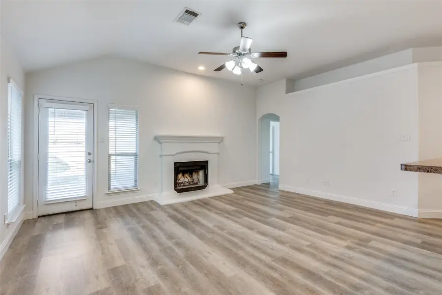 4308 Sweet Clover Lane, Fort Worth, TX 76036 - #2