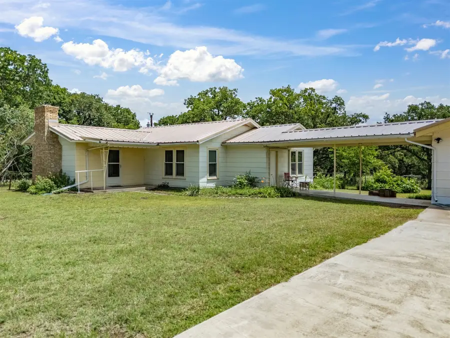 381 Bynum Road, Bowie, TX 76230 - #2
