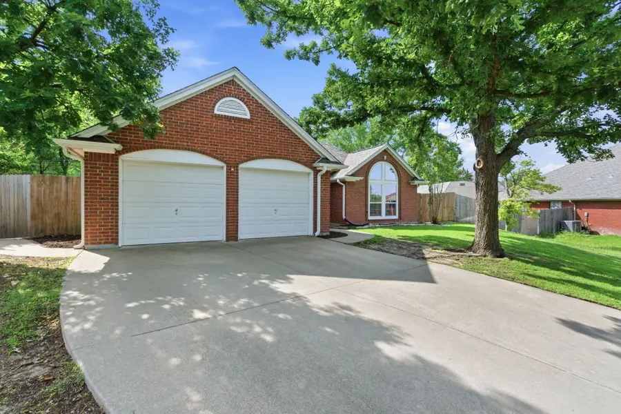 1451 Shadow Run, Weatherford, TX 76086 - #2