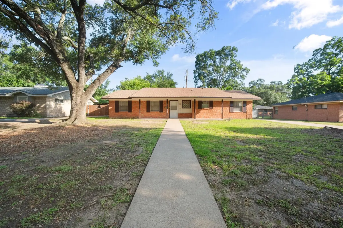 1102 Oaklawn Drive, Corsicana, TX 75110 - #1