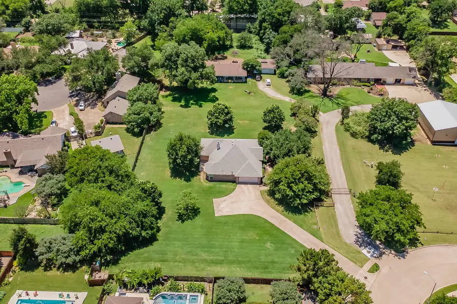 4035 Palomino Drive, Benbrook, TX 76116 - #3