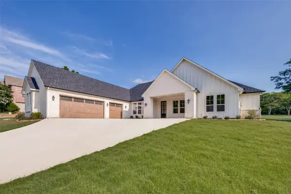 145 Eagle Chase Lane, Pottsboro, TX 75076
