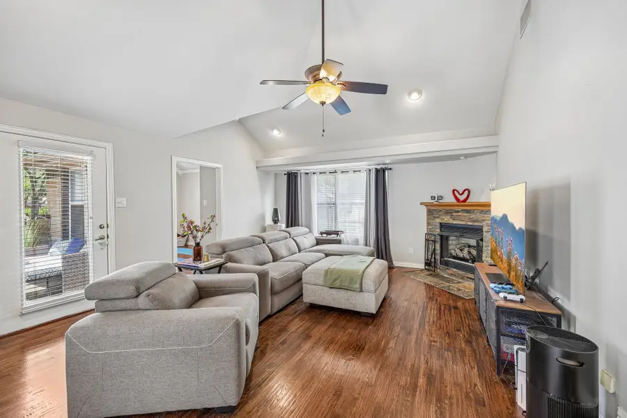 408 Milla Lane, Euless, TX 76039 - #3