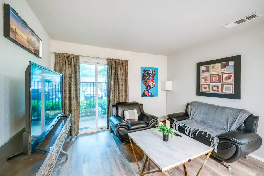 6900 Skillman Street #102, Dallas, TX 75231 - #2