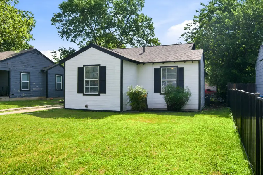 4909 Sandage Avenue, Fort Worth, TX 76115 - #2