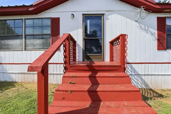 3601 Mockingbird Circle, Cleburne, TX 76031