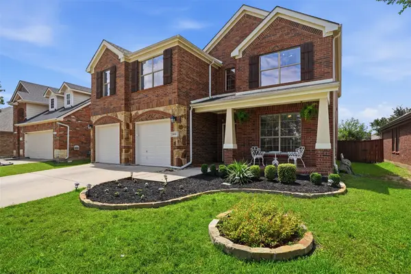 908 Lake Hollow Drive, Little Elm, TX 75068