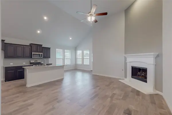 821 Falcon Road, Argyle, TX 76226