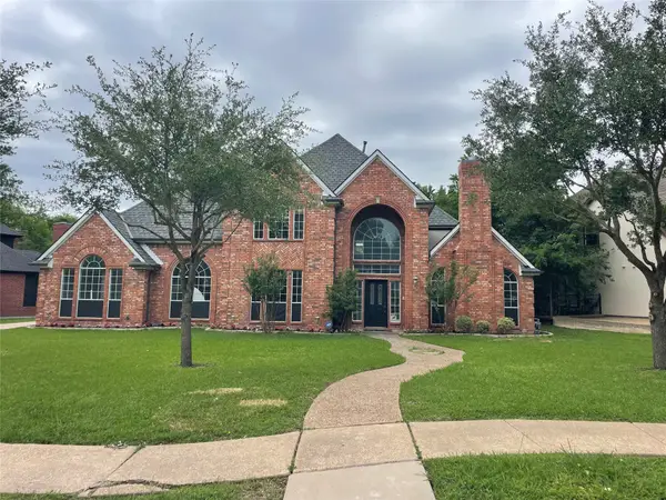 204 Country Club Drive, Heath, TX 75032