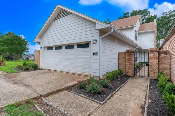 5639 S Lakeshore Drive, Shreveport, LA 71119