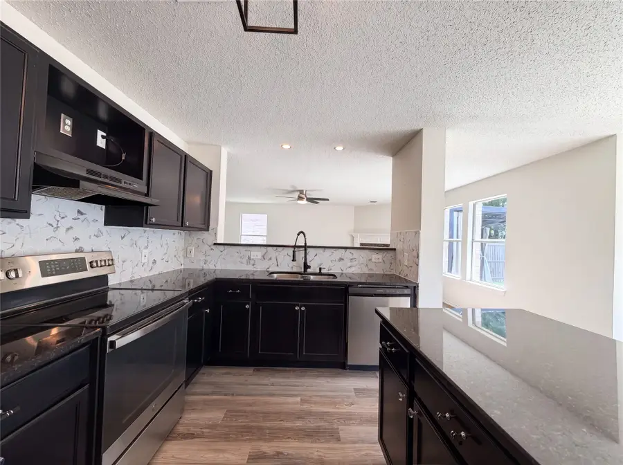 2320 Bantry Lane, Arlington, TX 76002 - #2