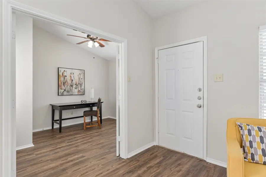 1803 Scottsdale Drive, Arlington, TX 76018 - #2