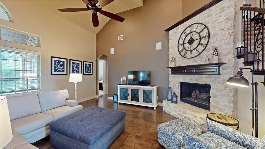 2807 Mona Vale Road, Trophy Club, TX 76262 - #3