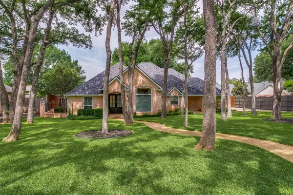 812 Greenbriar Drive, Keller, TX 76248