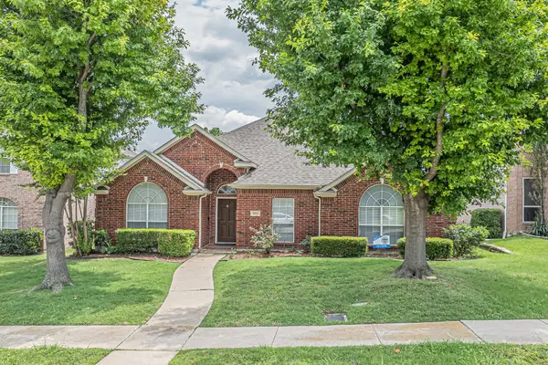 1426 Ranch Hill Drive, Irving, TX 75063
