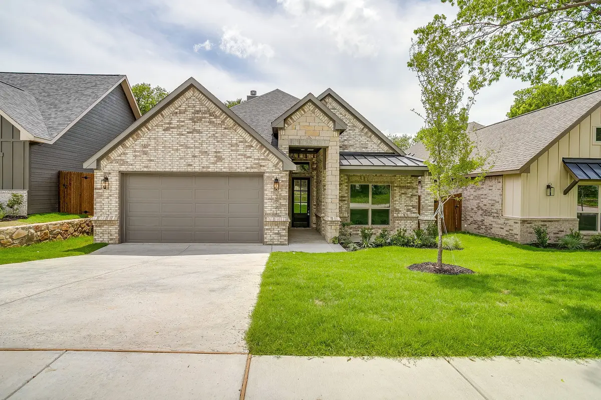 3221 NW 25th Street, Fort Worth, TX 76106 - #1