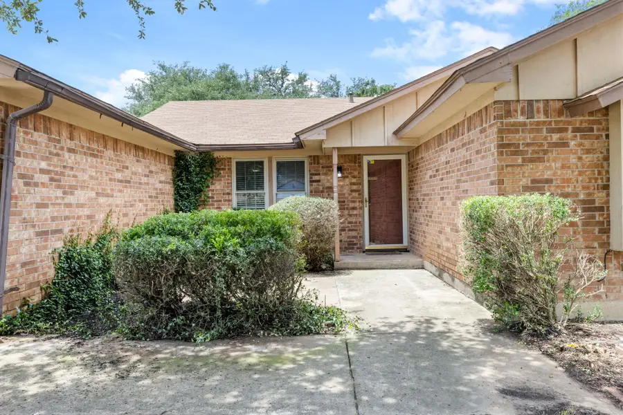 4009 Pueblo Trail, Lake Worth, TX 76135 - #2