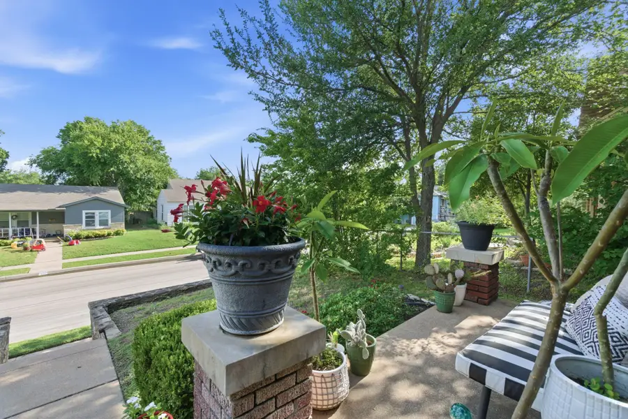 3850 Harley Avenue, Fort Worth, TX 76107 - #3