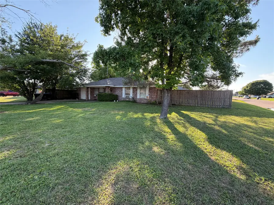 313 Fox Run, Crandall, TX 75114 - #3