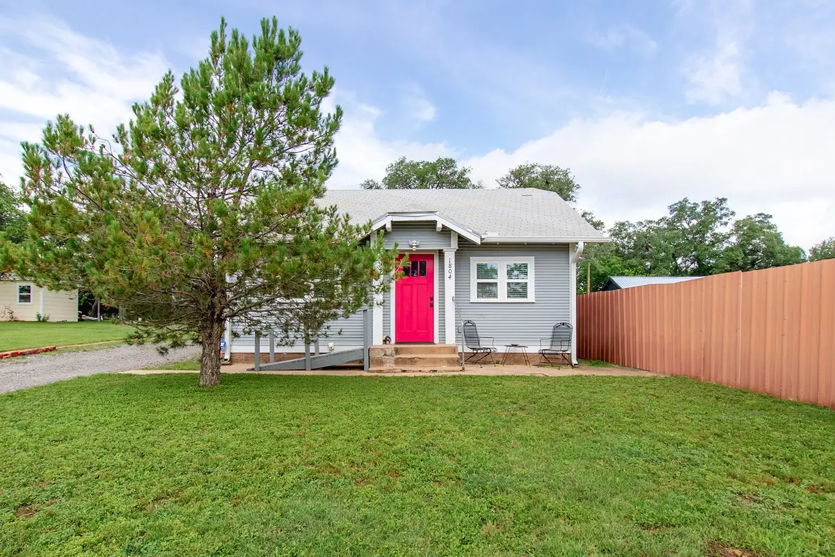 1804 S Oak, Brady, TX 76825 - #1