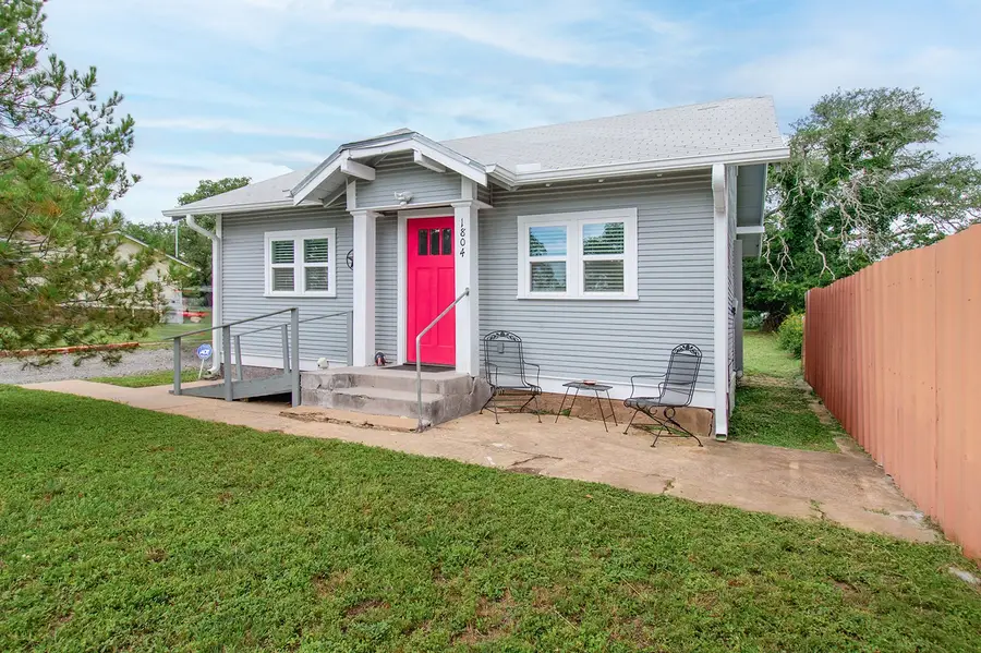 1804 S Oak, Brady, TX 76825 - #2
