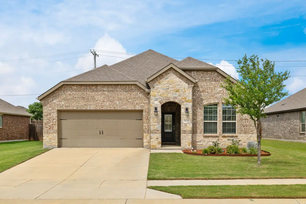 10117 Table Bluff Street, Aubrey, TX 76227 - #1