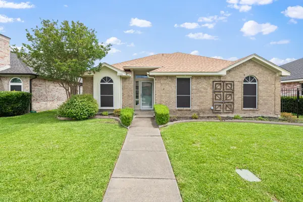 2124 Emerald Oaks, Mesquite, TX 75181