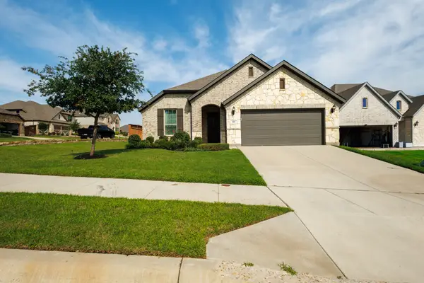 101 St Meena Court, Fort Worth, TX 76120