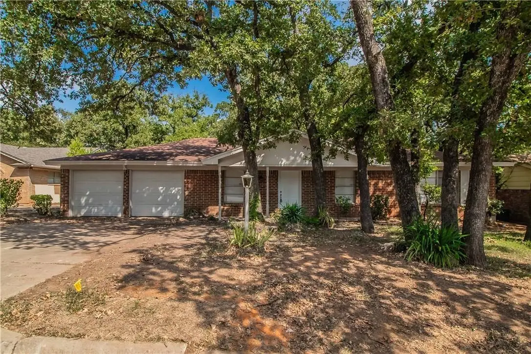 7305 Woodbridge Drive, Forest Hill, TX 76140 - #1