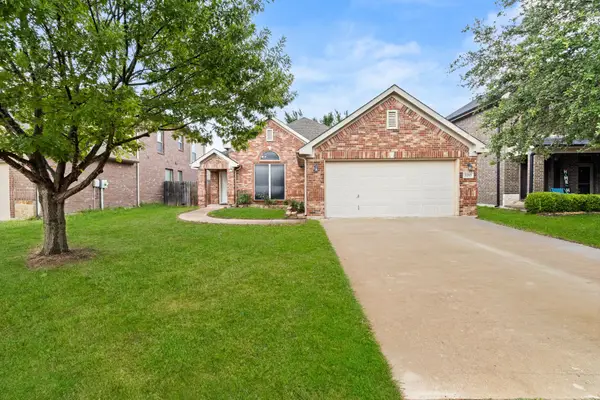 2213 Whitney Drive, Weatherford, TX 76087