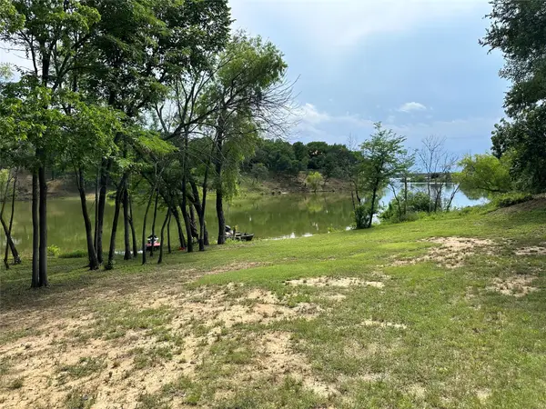 551 Horseshoe Trail, Oak Point, TX 75068