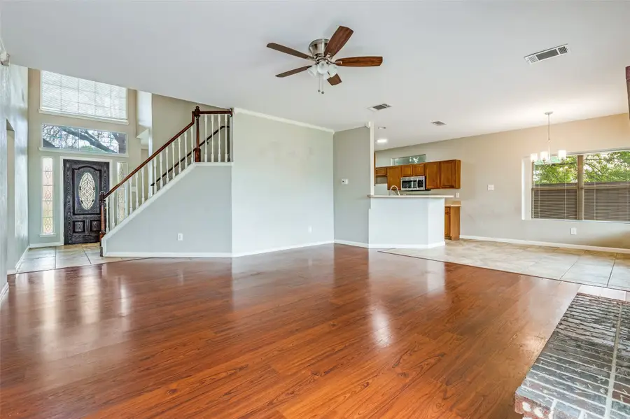 870 Raintree Lane, Desoto, TX 75115 - #3